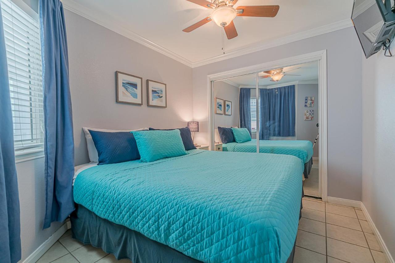 Octopus Gardens Private Boardwalk To The Beach Great Gulf Views Galveston Exterior foto